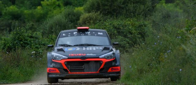 Új navigátorral, de változatlan céllal